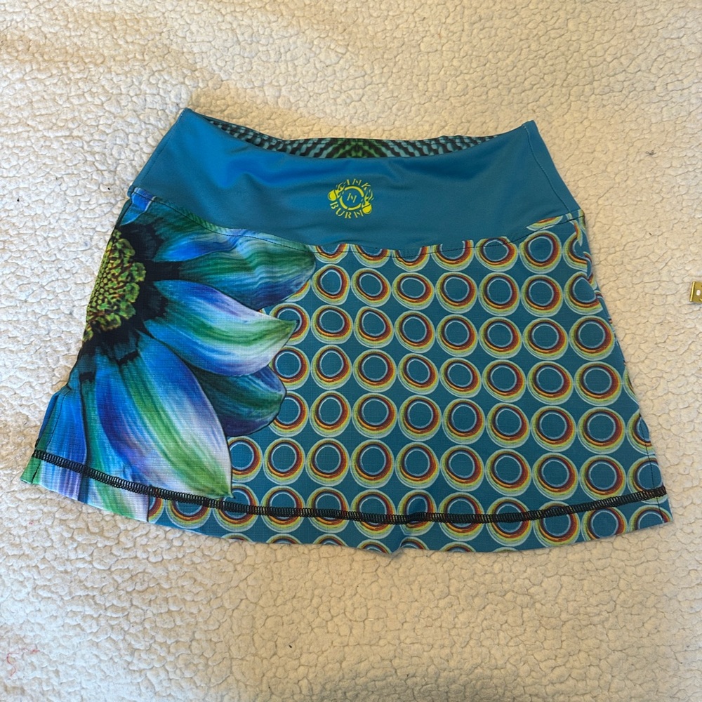 Inknburn skort . - Picture 4 of 7